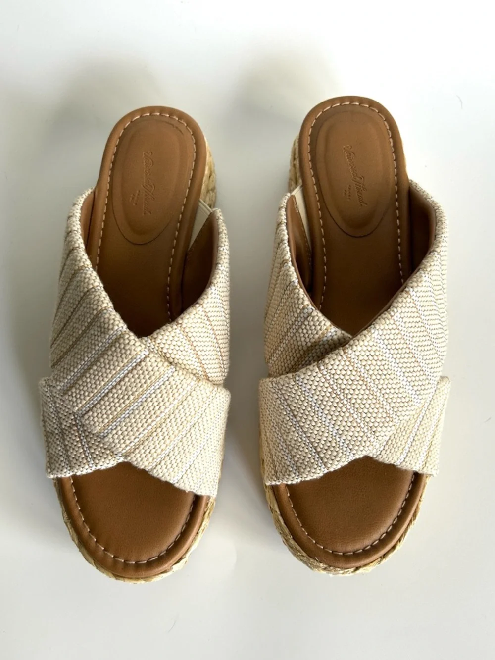 Universal Thread Desi Woven Crisscross Platform Slide Sandals - Cream